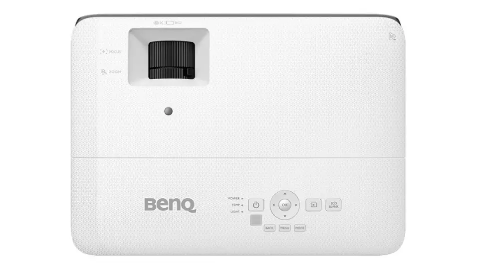 BenQ TK700 3200 ANS 4K UHD 240hz HDR Oyun Eğlence Projektörü 2.5 mt den 100\'\'