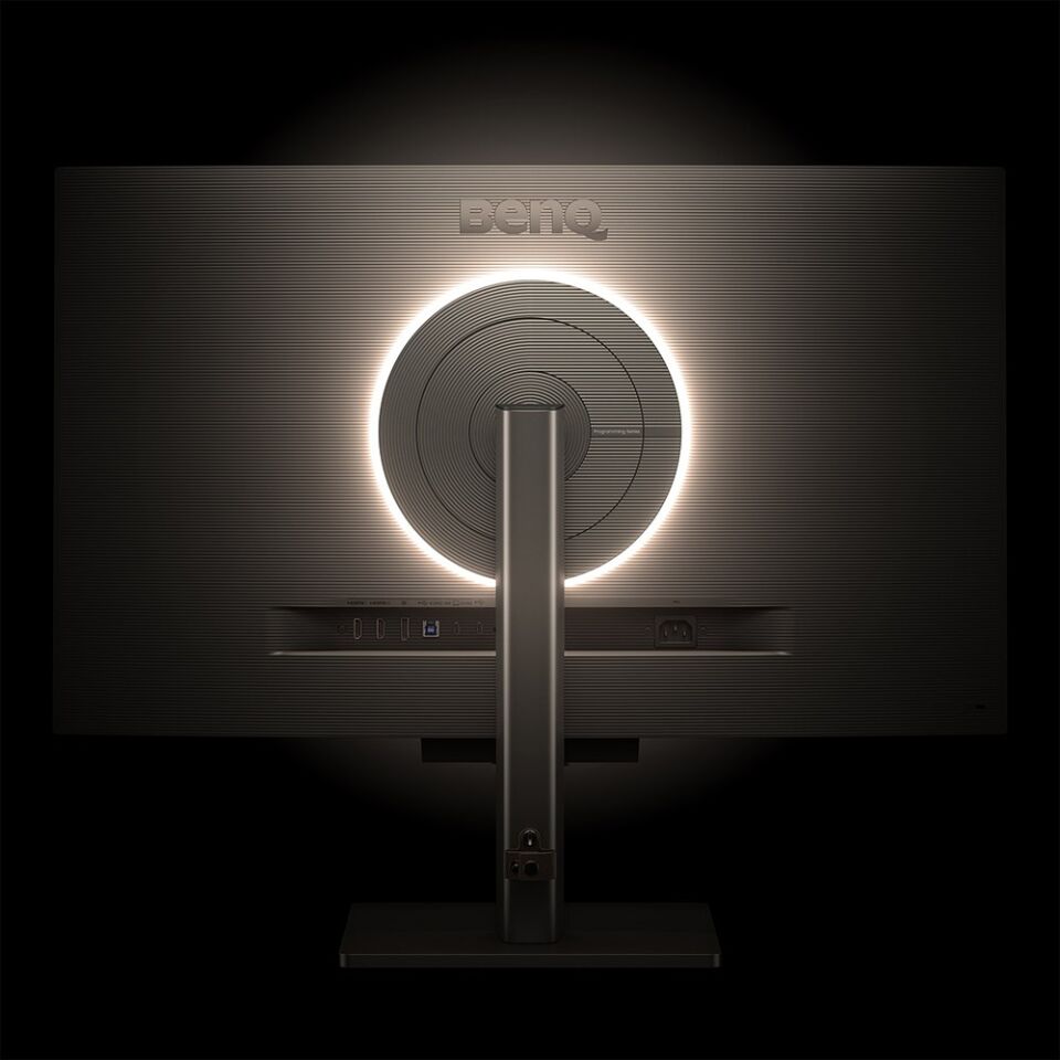 BenQ RD280U 28,2\'\' 4K+ 3840x2560 3:2 HDR Display Pilot 2  Arka Aydınlatmalı Programlama Monitörü